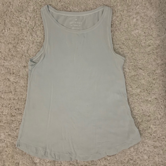 Tank - Picture 1 of 2